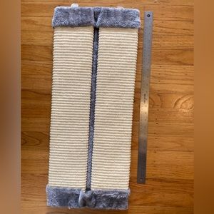 Frisco Large Wall Cat Scratcher